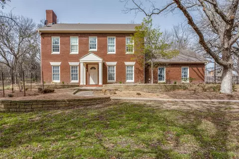 131 Deer Creek Dr, Aledo, TX 76008