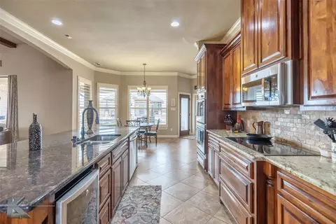 Kitchen - 609 Prosperity Rd, Abilene, TX 79602 photo 2 of 3