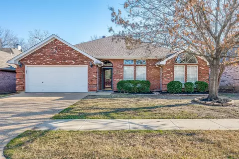 6214 Brenhaven Rd, Arlington, TX 76017