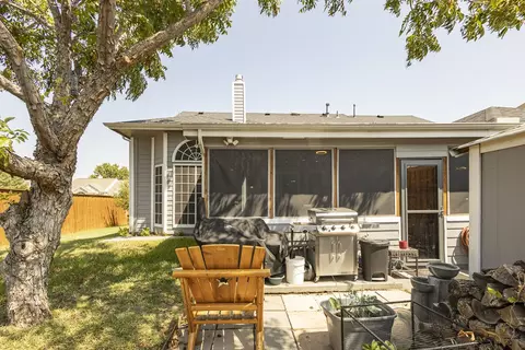 Exterior - 8102 Eagle Dr, Rowlett, TX 75088 photo 6 of 6