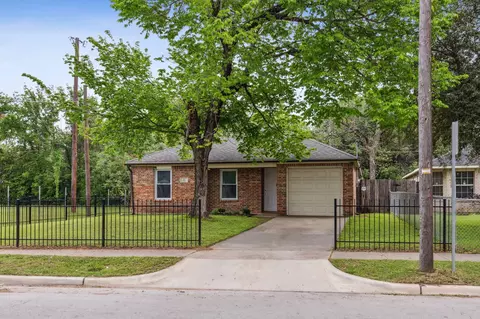 1634 Pine St, Dallas, TX 75215