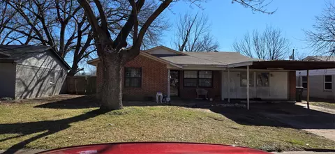 710 Pleasant Valley Rd, Garland, TX 75040