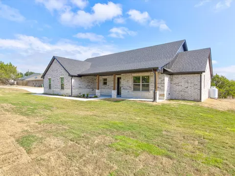 3110 Steepleridge Cir, Granbury, TX 76048