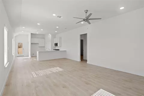 526 Travine Dr, Mckinney, TX 75071