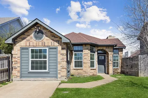 9431 Gossage Ln, Dallas, TX 75227