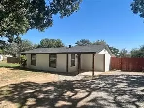 412 Kimbrough Rd, Azle, TX 76020