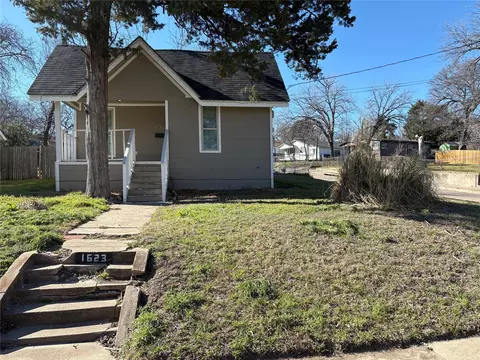 1623 Waco Ave, Dallas, TX 75216