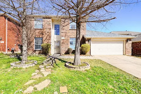 1317 Pepperidge Ln E, Fort Worth, TX 76131