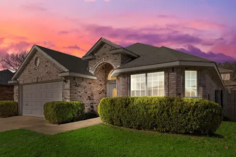 515 Coronado Ln, Duncanville, TX 75137