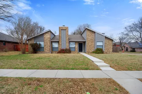 801 Sandhurst Dr, Plano, TX 75025