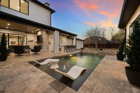 3211 Fox Fire Ln, Grapevine, TX 76092 photo 3