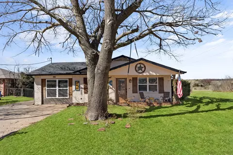705 Broadway St, Whitesboro, TX 76273