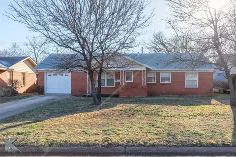 1919 Westview Dr, Abilene, TX 79603