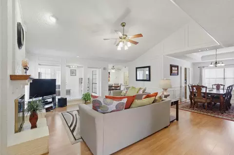 1304 Crestview Dr, Allen, TX 75002