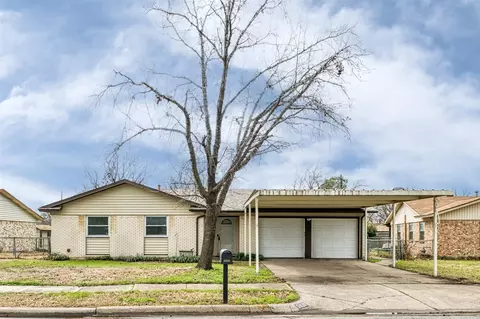 5820 Saramac Dr, Watauga, TX 76148