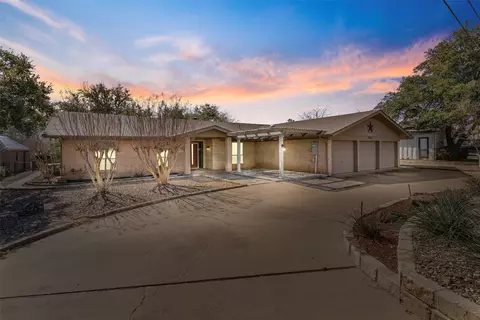 5703 Choctaw Dr, Granbury, TX 76049