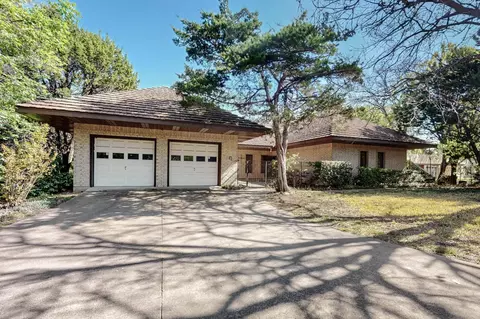 5510 Leeway Dr, Dallas, TX 75236