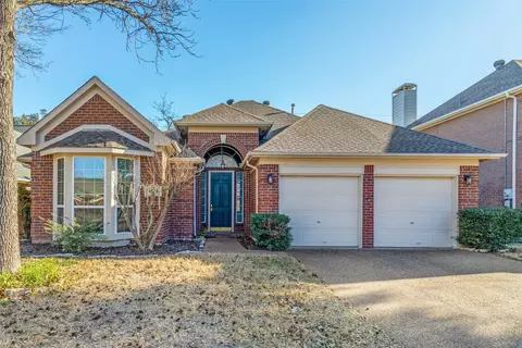 4048 Old Town Rd, Addison, TX 75001