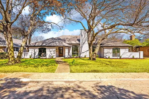 4215 Cobblers Ln, Dallas, TX 75287