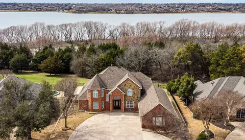 1805 Touch Gold Ct, Rowlett, TX 75088