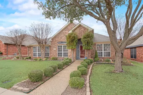 123 Crestpark Dr #36, Cedar Hill, TX 75104