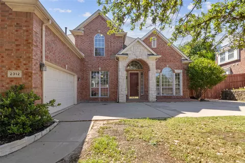 2312 Mallory Dr, Corinth, TX 76210