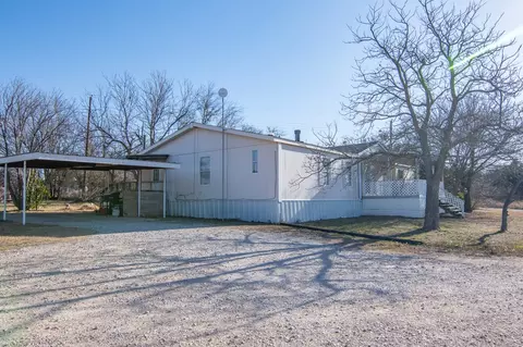 7018 Patricia Ln, Brownwood, TX 76801