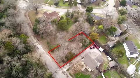 1215 Renner Dr, Dallas, TX 75216