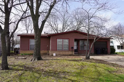 4017 Schwartz Ave, Fort Worth, TX 76106