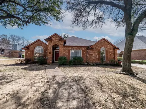 2819 Summer Tree Ln, Mckinney, TX 75071