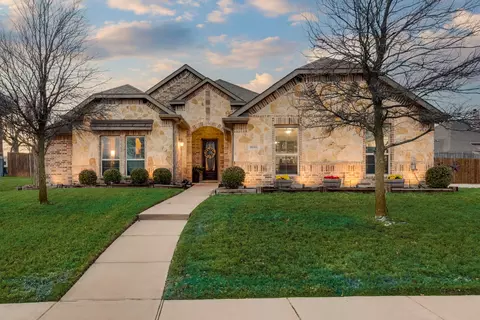 6041 Park View Dr, Midlothian, TX 76065
