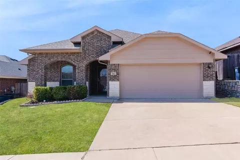 5161 Glen Eden Dr, Fort Worth, TX 76119