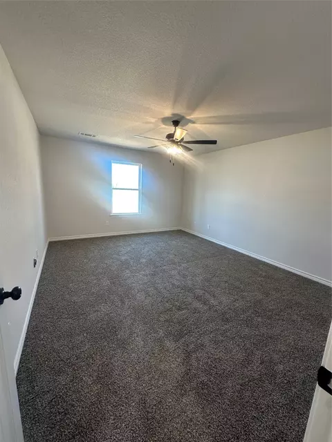 2014 Corriente Ct, Springtown, TX 76082 photo 4