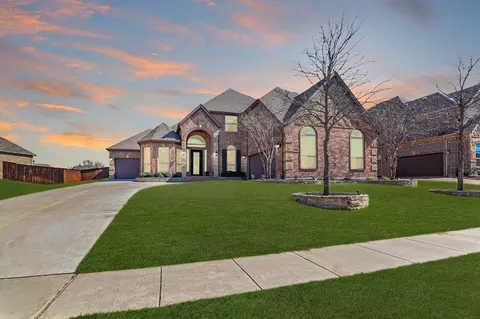 326 Tenison Trl, Trophy Club, TX 76262