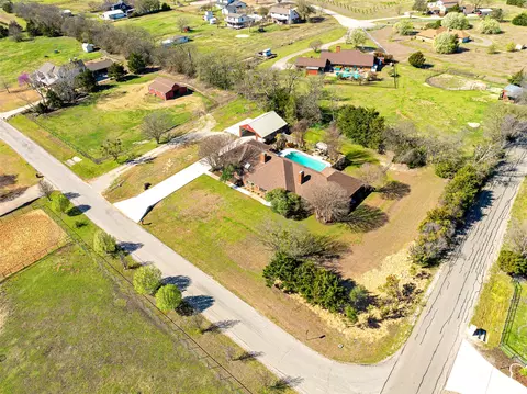 2 Choice Ln, Lucas, TX 75002