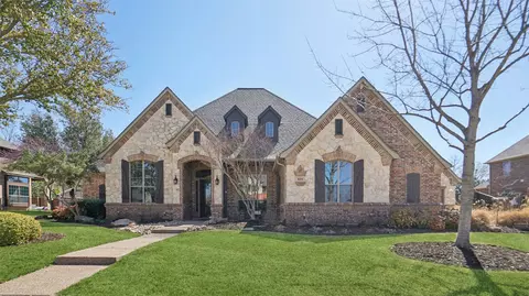808 Estes Park Ct, Keller, TX 76248