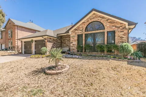 5410 Bryce Canyon Ct, Fort Worth, TX 76137
