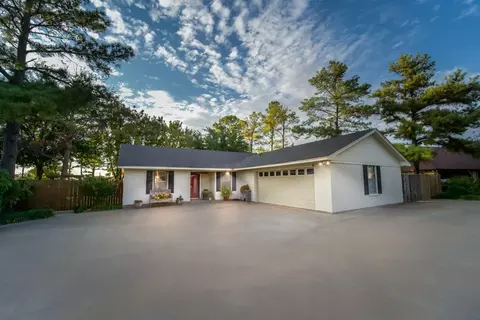411 Ridge Rd, Breckenridge, TX 76424