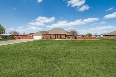 660 Cross Fence Dr, Lowry Crossing, TX 75069