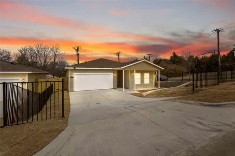 2963 Simpson Stuart Rd, Dallas, TX 75241