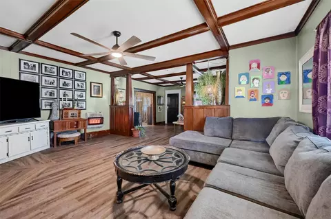 Living - 430 E Morton St, Denison, TX 75021 photo 2 of 3