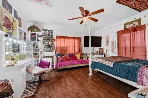 Bedroom - 430 E Morton St, Denison, TX 75021 photo 4 of 4