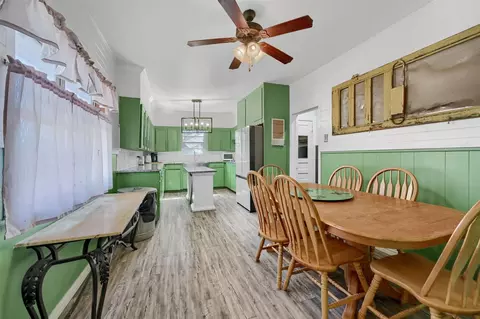Dining - 430 E Morton St, Denison, TX 75021 photo 1 of 2