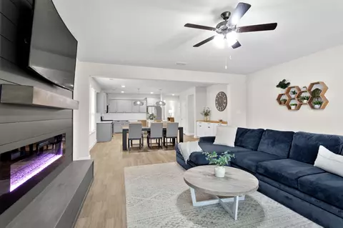 Living - 509 Watson Ln, Denton, TX 76210 photo 2 of 2