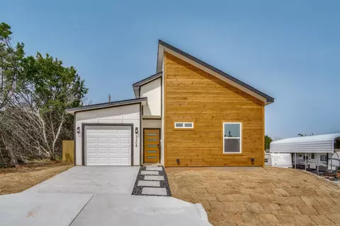 3308 Brazos River Dr, Granbury, TX 76048