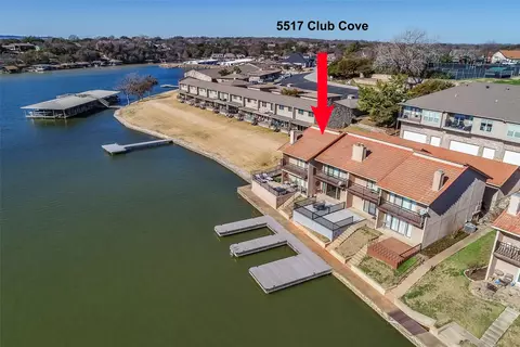 5517 Club Cove Ct, Granbury, TX 76049
