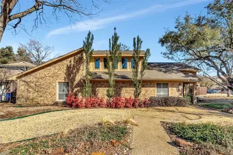 3715 Wooded Creek Dr, Farmers Branch, TX 75244