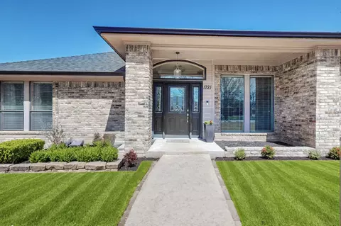 1721 Plummer Dr, Rockwall, TX 75087