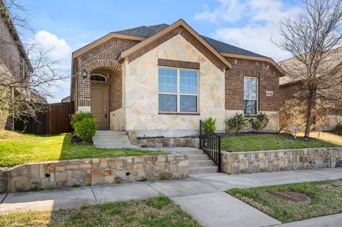 2209 Casinos Dr, Little Elm, TX 75068