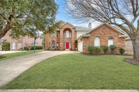 617 Palm Desert Dr, Garland, TX 75044